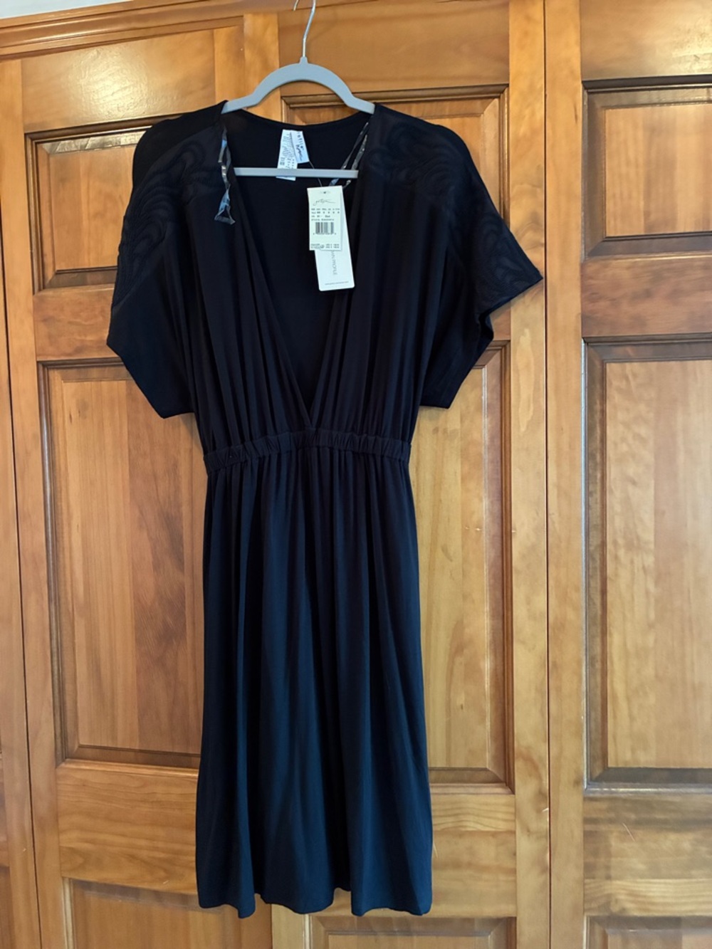 Profile By Gottex Black V-Neck Elastic Waist Swim Coverup Dress never worn